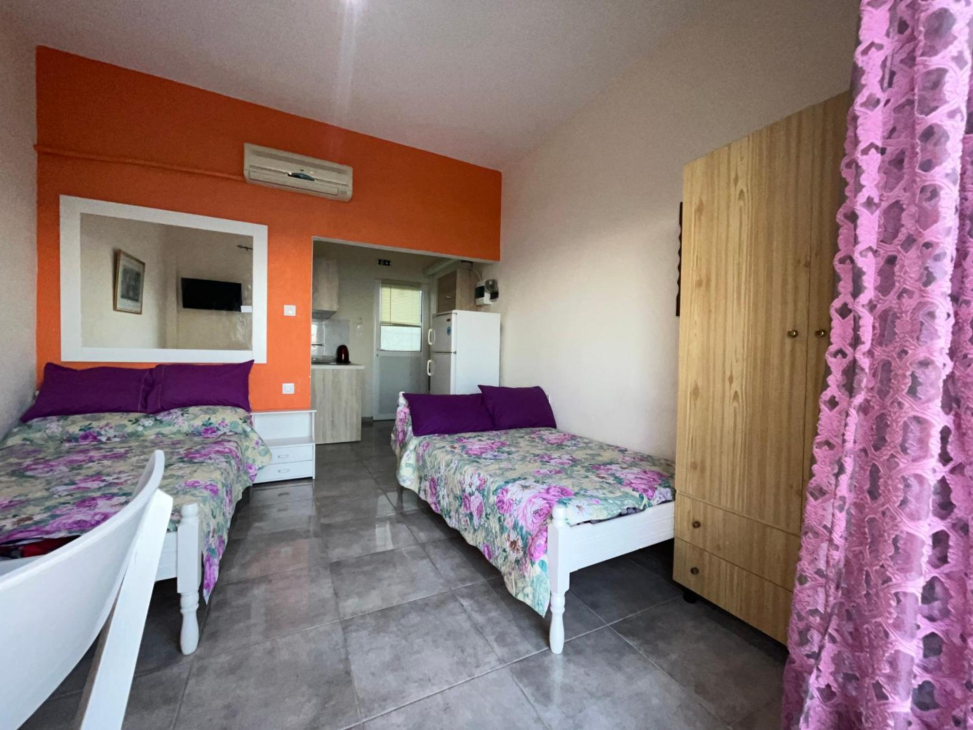 Villa Leonidas Koutsoupia Kókkinon Nerón Quarto foto